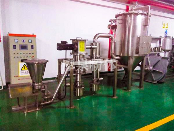 FW臥式單轉子式氣流分級機